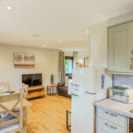 Birch Lodge 13 With Hot Tub Newton Stewart Bagian luar foto